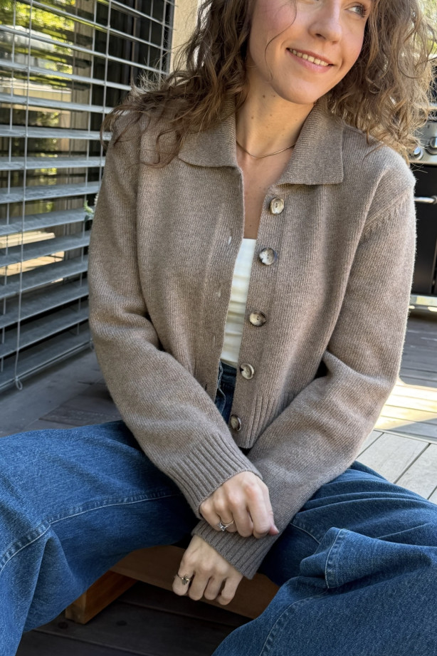 Kardigan z wełny Super Geelong - włoska wełna, duże guziki | Marisol