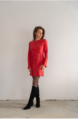 Czerwona sukienka ze skosu mini