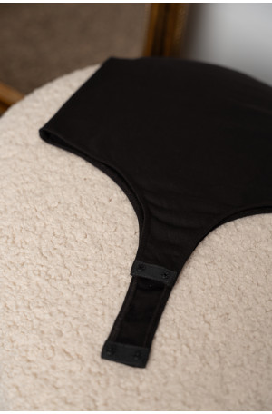 Śmietankowe body z dzianiny wiskozowej