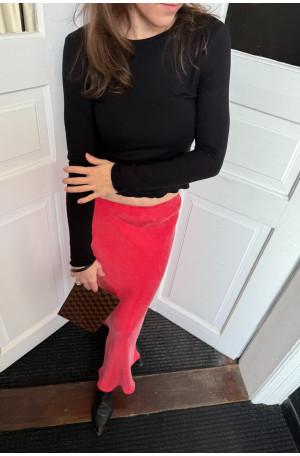 Romantyczny longsleeve w stylu crop