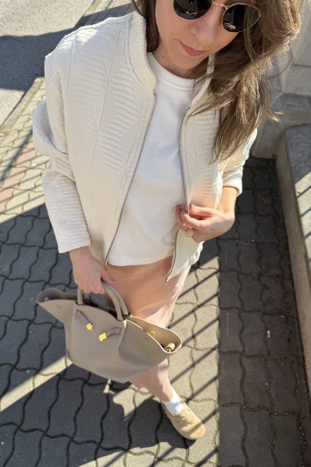 Brzoskwiniowa spódnica ze skosu Florence