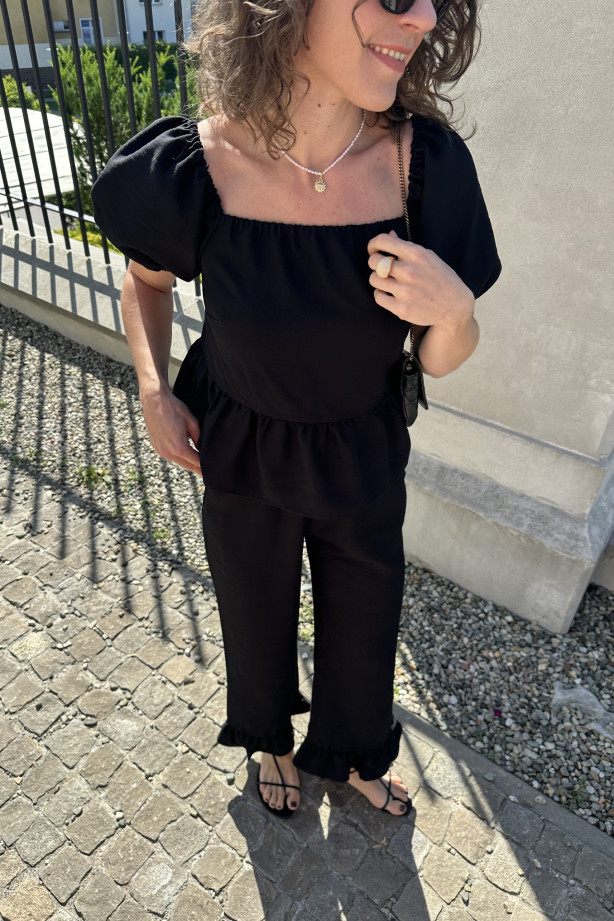 Bluzka hiszpanka z wiskozy – z baskinką i bufkami | MARISOL