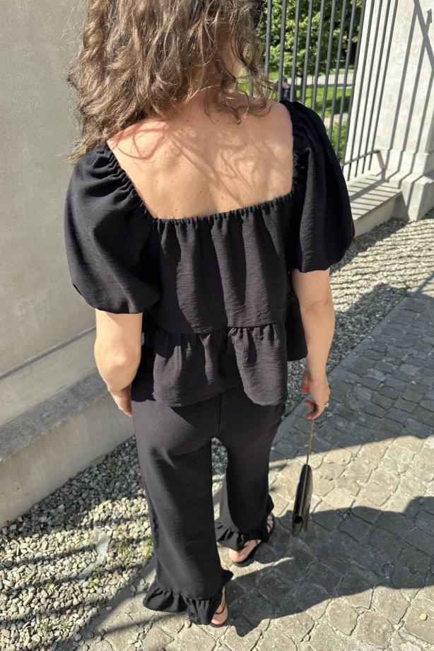 Bluzka hiszpanka z wiskozy – z baskinką i bufkami | MARISOL