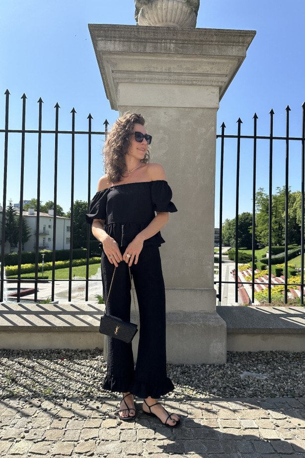 Bluzka hiszpanka z wiskozy – z baskinką i bufkami | MARISOL