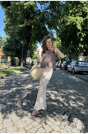 Muślinowa topka Belle – na grubych ramiączkach z baskinką | MARISOL