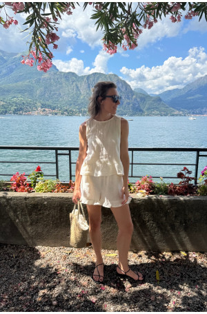 Szorty muślinowe z falbanką – 100% bawełna | MARISOL