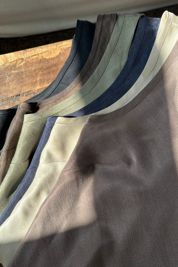 Top Vera – elegancki top na szerokich ramiączkach | Marisol