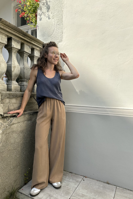 Top Vera – elegancki top na szerokich ramiączkach | Marisol 2