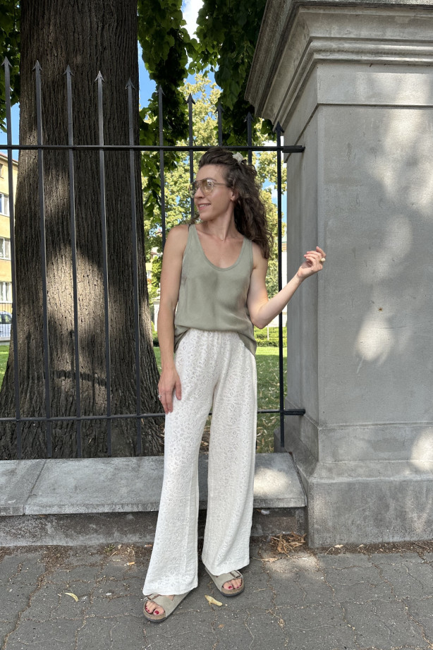 Top Vera – elegancki top na szerokich ramiączkach | Marisol