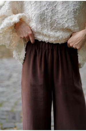 Spodnie damskie z wiskozy – szeroka nogawka, guma w pasie | Marisol