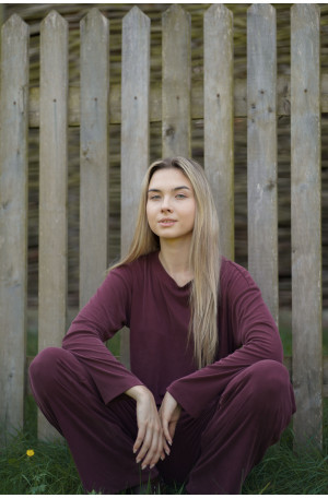 Szerokie bordowe spodnie damskie z wiskozy na gumie | MARISOL