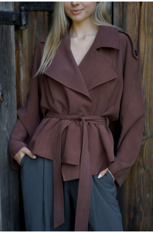 Kurtka Terra Chocolate – krótki trencz w kolorze czekoladowym | Marisol