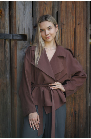 Kurtka Terra Chocolate – krótki trencz w kolorze czekoladowym | Marisol