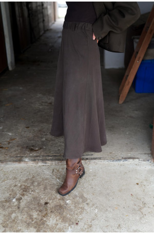 Spódnica Mocha – czekoladowa spódnica midi na gumie | Marisol