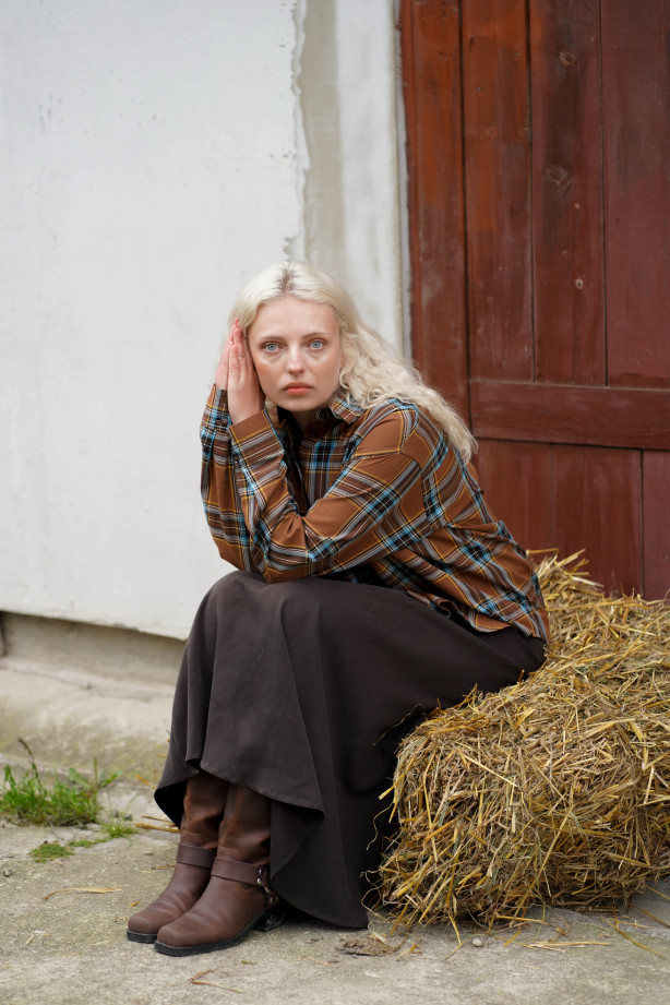 Spódnica Mocha – czekoladowa spódnica midi na gumie | Marisol