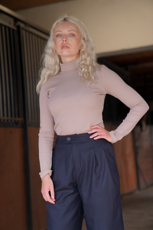 Golf mokka z prążkowanej bawełny – klasyczny golf damski | Marisol