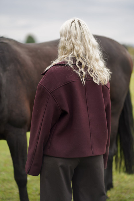 Kurtka wełniana oversize w fasonie pudełkowym – elegancka, diagonal | Marisol 2