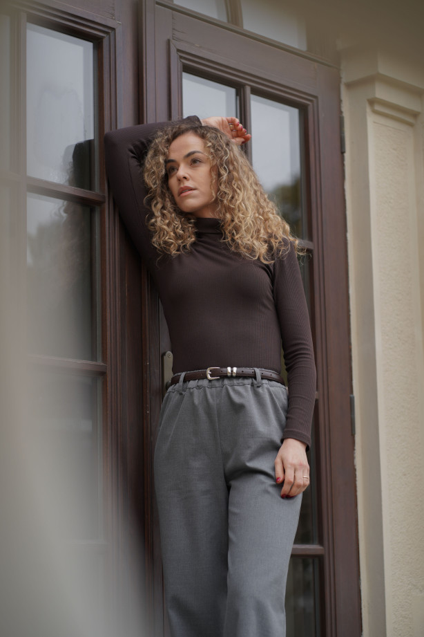 Wełniane spodnie z prostą nogawką i gumą w pasie | Marisol Wełniane spodnie z prostą nogawką i gumą w pasie | Marisol