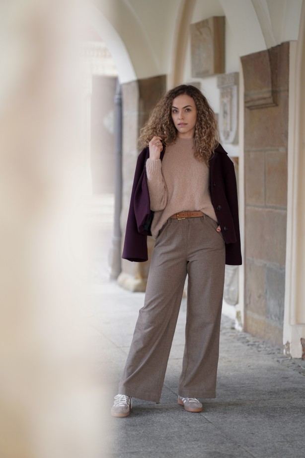 Wełniane spodnie z prostą nogawką i gumą w pasie | Marisol