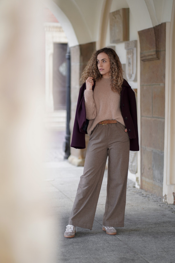 Wełniane spodnie z prostą nogawką i gumą w pasie | Marisol