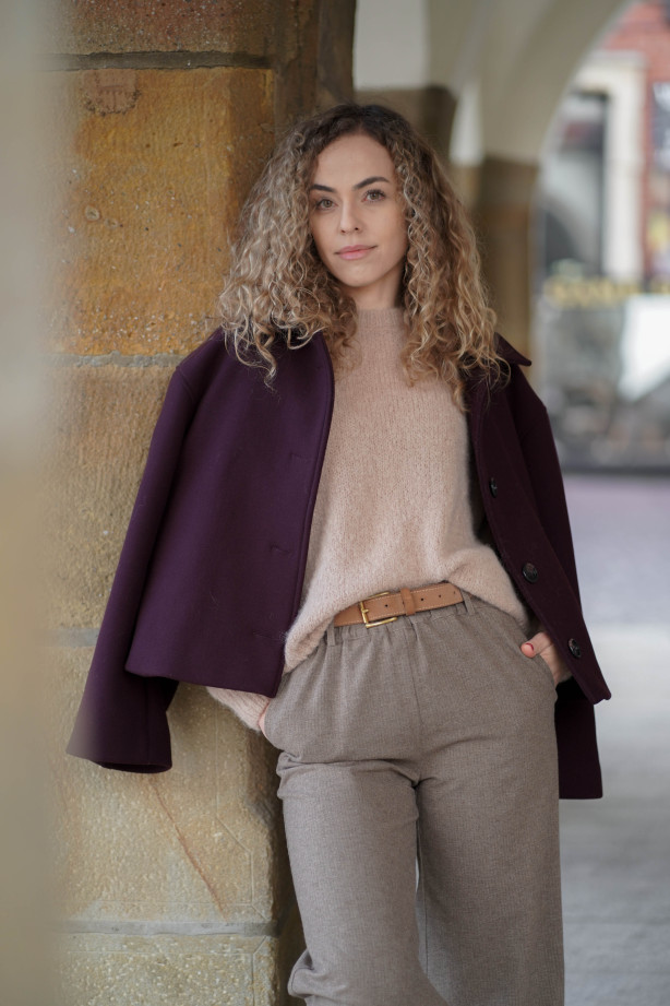 Wełniane spodnie z prostą nogawką i gumą w pasie | Marisol