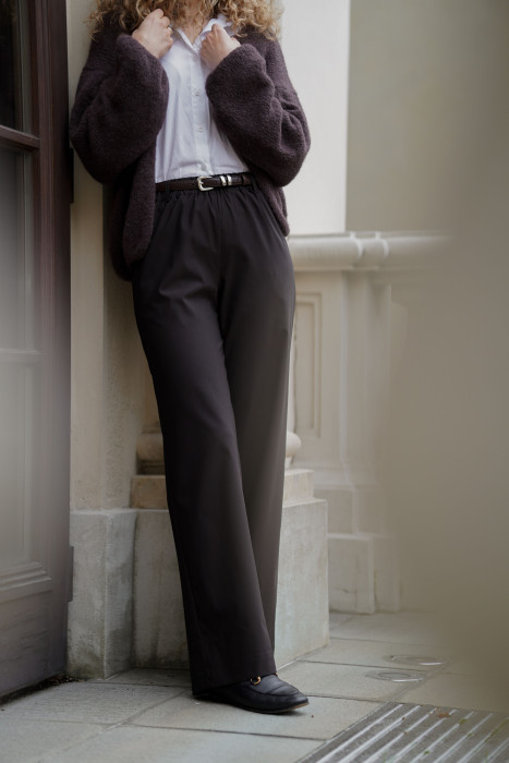 Wełniane spodnie z prostą nogawką i gumą w pasie | Marisol