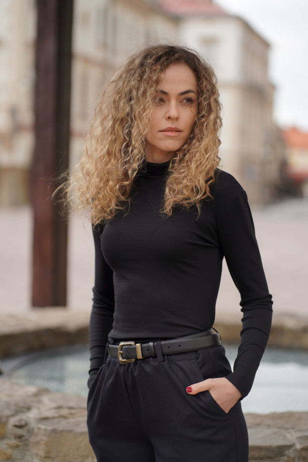 Wełniane spodnie z prostą nogawką i gumą w pasie | Marisol Wełniane spodnie z prostą nogawką i gumą w pasie | Marisol