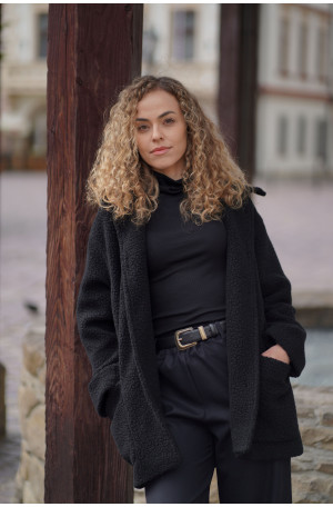 Kurtka Marlow – długa kurtka z wełny o strukturze baranka | Marisol