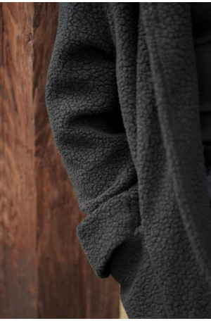 Kurtka Marlow – długa kurtka z wełny o strukturze baranka | Marisol