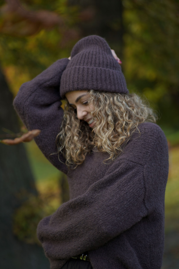 Klasyczna czekoladowa czapka z baby suri alpaki i wełny jagnięcej | MARISOL Klasyczna czekoladowa czapka z baby suri alpaki i wełny jagnięcej | MARISOL