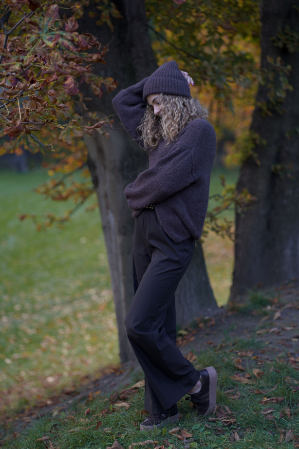 Klasyczna czekoladowa czapka z baby suri alpaki i wełny jagnięcej | MARISOL Klasyczna czekoladowa czapka z baby suri alpaki i wełny jagnięcej | MARISOL