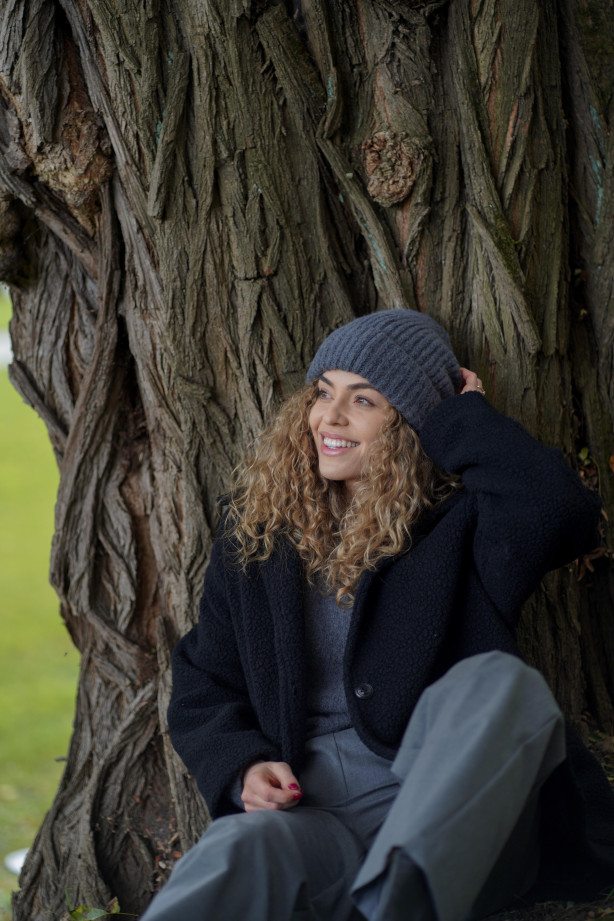 Klasyczna czapka z baby suri alpaki i wełny jagnięcej | MARISOL Klasyczna czapka z baby suri alpaki i wełny jagnięcej | MARISOL