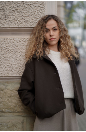 Kurtka wełniana oversize w fasonie pudełkowym – elegancka, diagonal | Marisol