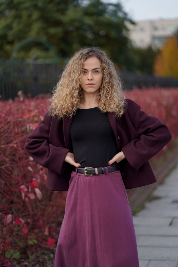 Kurtka wełniana oversize w fasonie pudełkowym – elegancka, diagonal | Marisol