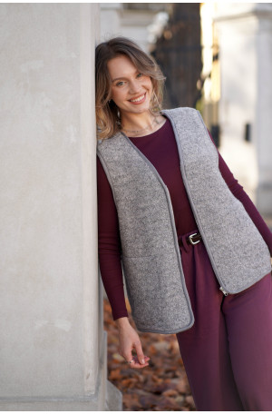 Spodnie Moris – proste, eleganckie spodnie z szerszą nogawką i kieszeniami | MARISOL