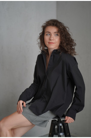 Czarna koszula damska oversize z bawełny – klasyk w nowoczesnym wydaniu | MARISOL