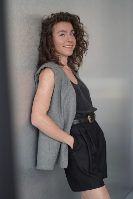 Milano – Szara kamizelka z włoskiej wełny | Oversize, elegancka, premium 2