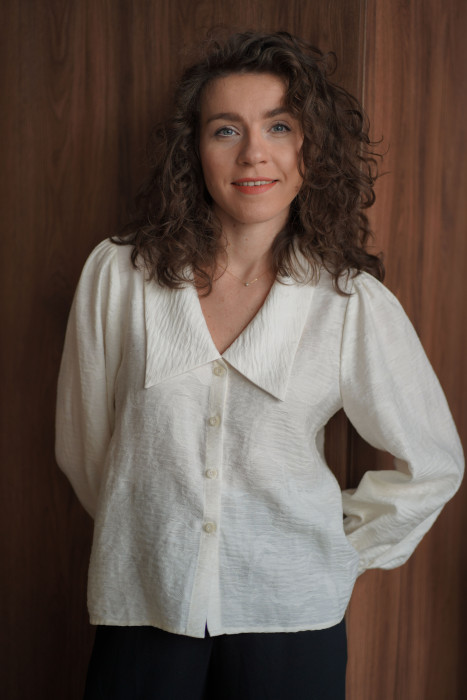 Giulia – Śmietanowa koszula żakardowa z dużym kołnierzem | Elegancka bluzka Marisol 2