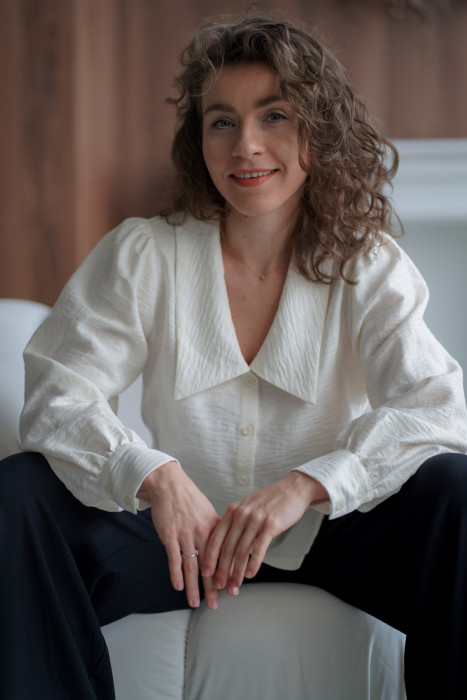 Giulia – Śmietanowa koszula żakardowa z dużym kołnierzem | Elegancka bluzka Marisol