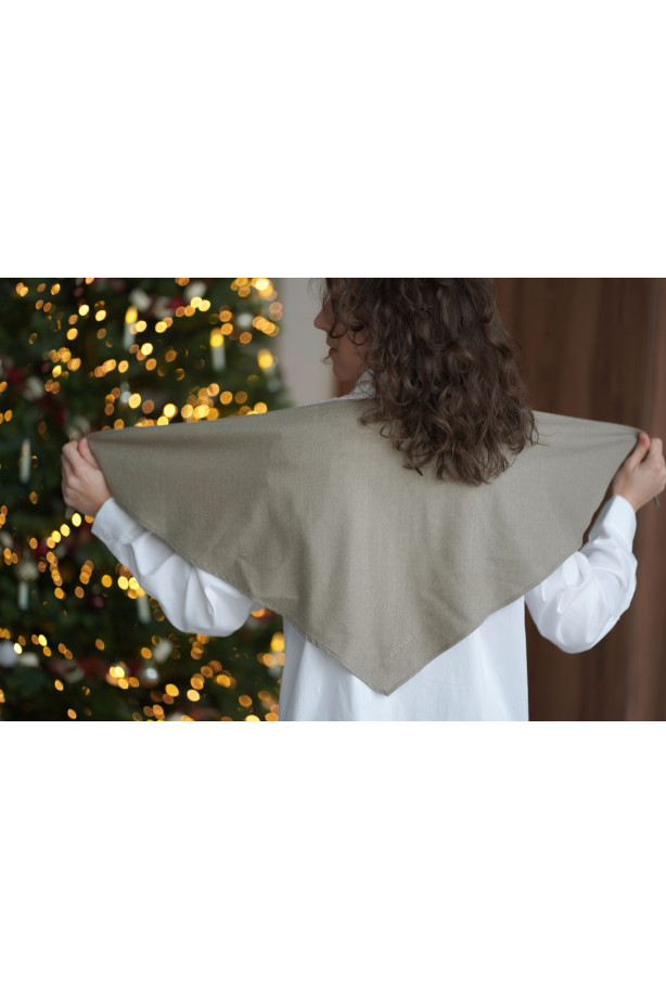 Chusta Triangle - trójkątna chustka z haftem | Marisol