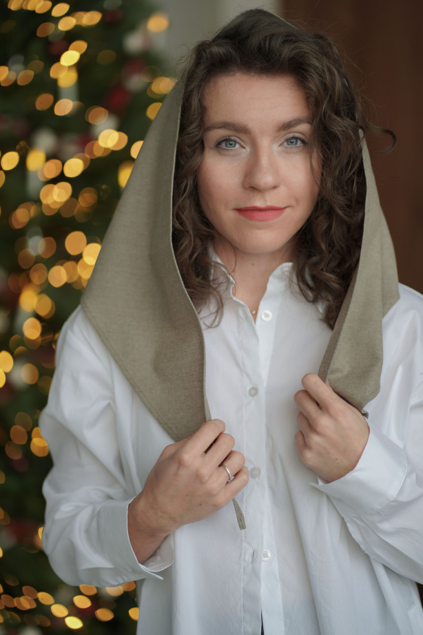 Chusta Triangle - trójkątna chustka z haftem | Marisol