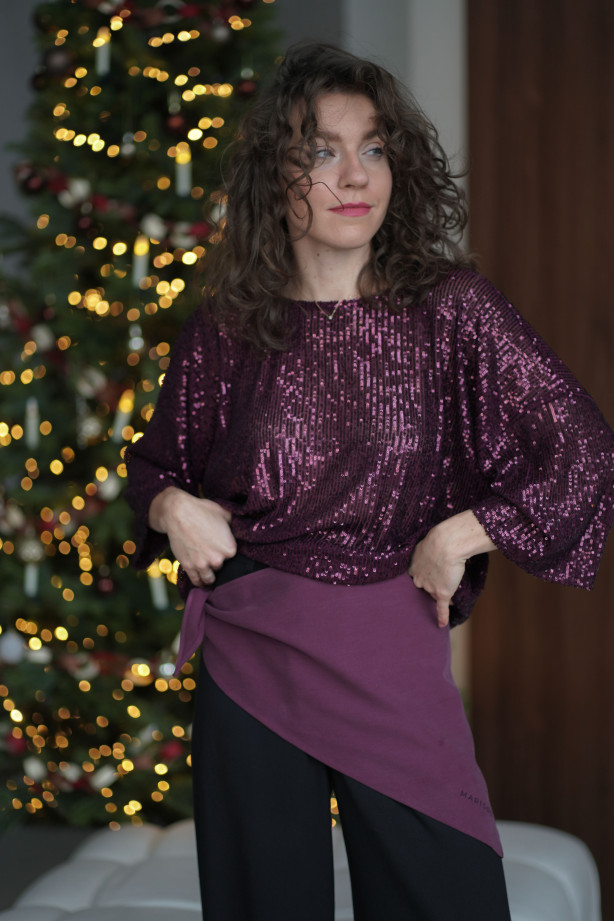 Chusta Triangle - trójkątna chustka z haftem | Marisol