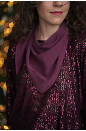 Chusta Triangle - trójkątna chustka z haftem | Marisol