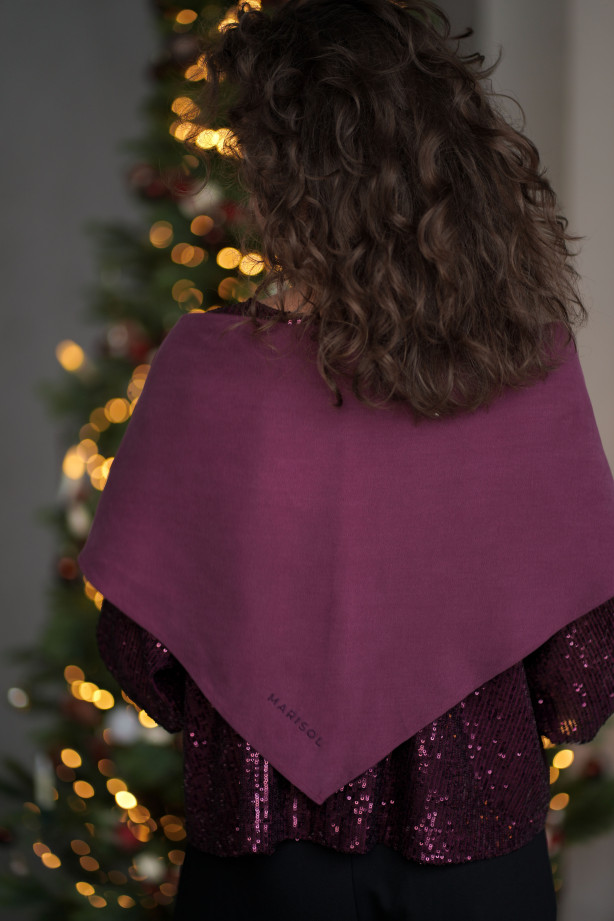 Chusta Triangle - trójkątna chustka z haftem | Marisol