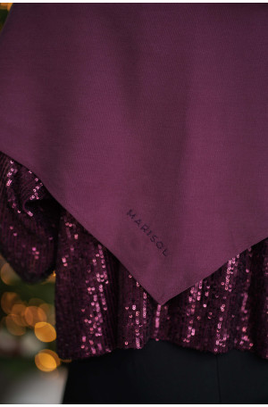 Chusta Triangle - trójkątna chustka z haftem | Marisol