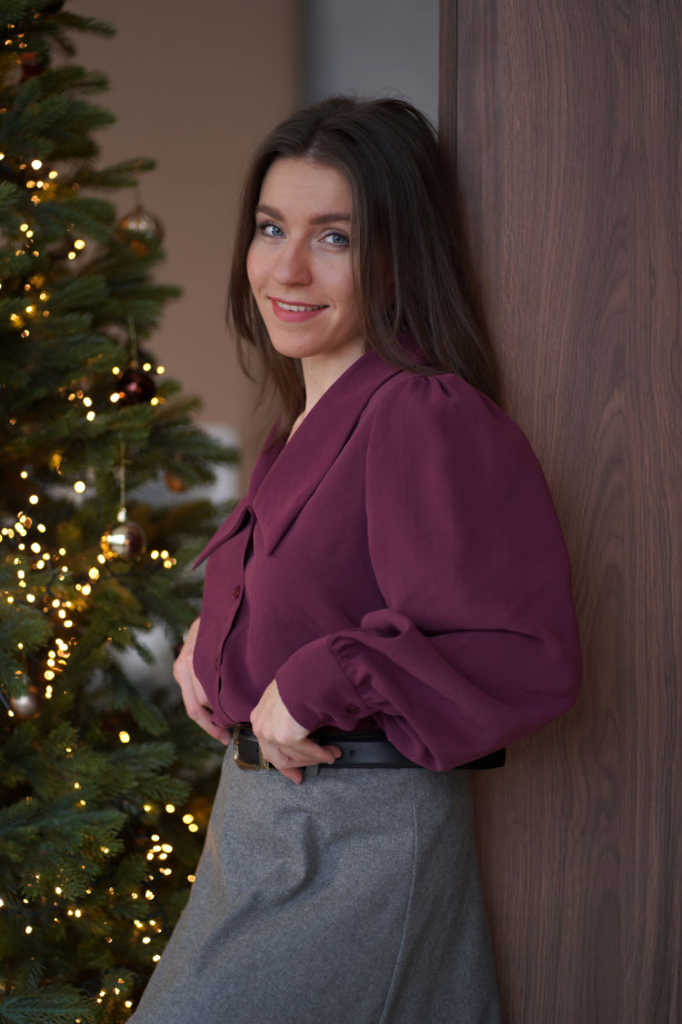 Giulia - Burgundowa koszula z dużym kołnierzem | Elegancka bluzka Marisol