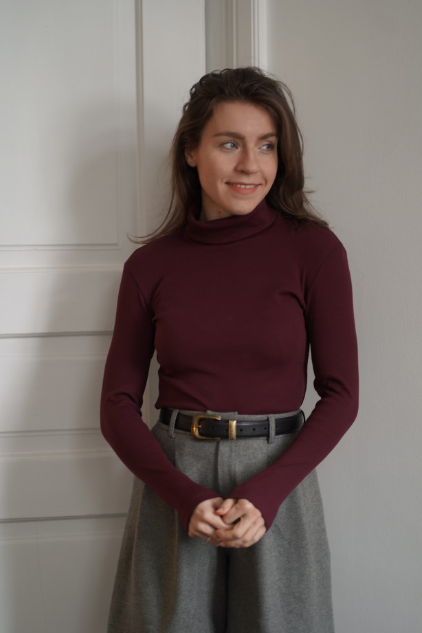 Golf mokka z prążkowanej bawełny – klasyczny golf damski | Marisol