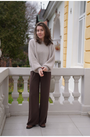 Spodnie Moris – proste, eleganckie spodnie z szerszą nogawką i kieszeniami | MARISOL