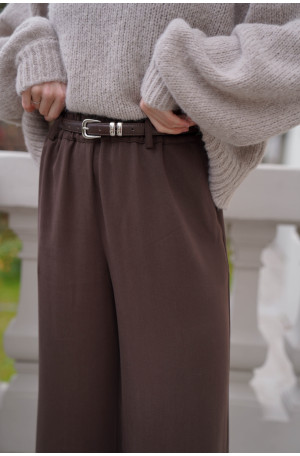 Spodnie Moris – proste, eleganckie spodnie z szerszą nogawką i kieszeniami | MARISOL