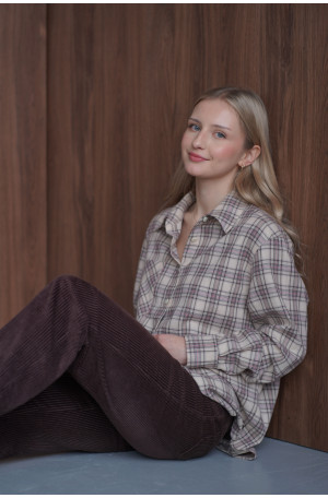 Koszula w kratę – bawełniana, lekko oversize z ozdobnymi mankietami